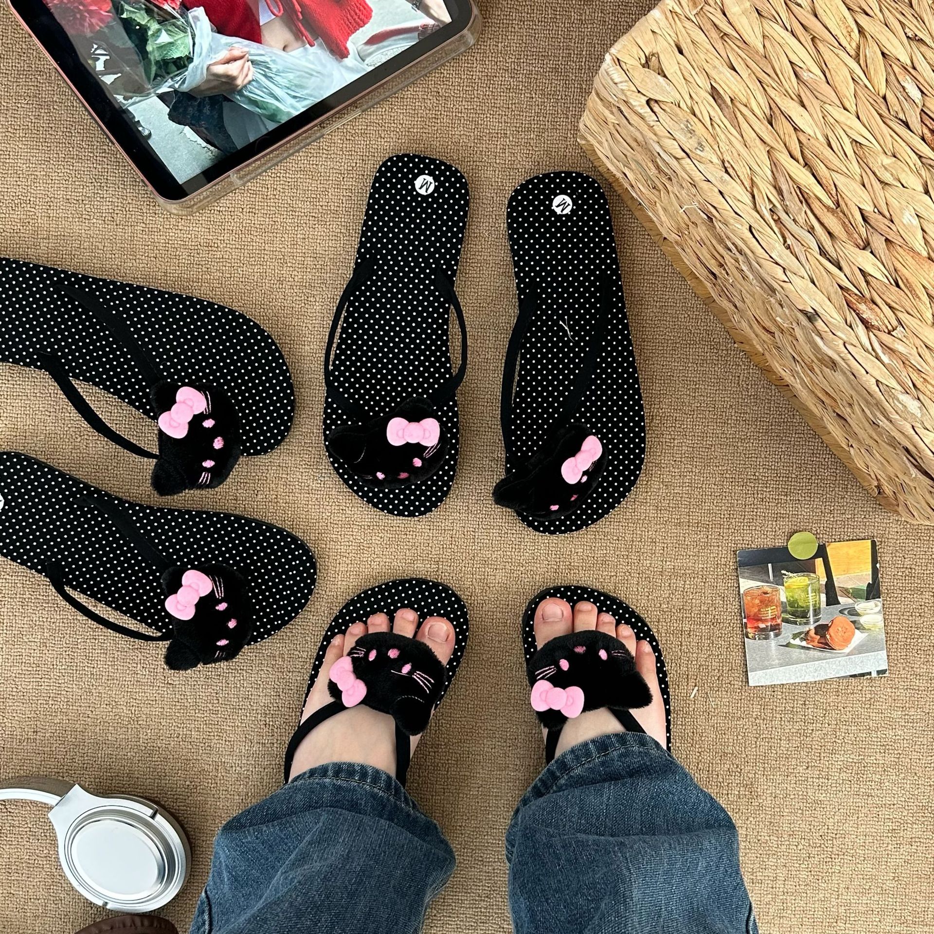 Hello Kitty Cartoon Flip-flops – обзор и цена Summer Clothing Bundle